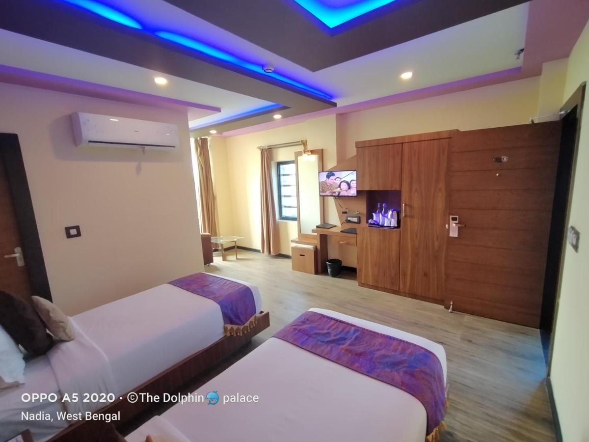 Dolphin Chocolate Inn Chandannagar Exterior foto